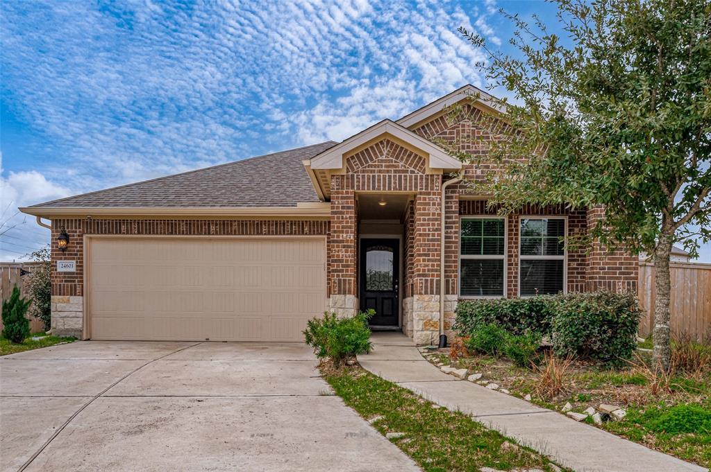 Nhà ở Richmond, Texas - 4 beds | 3 baths| $405.000